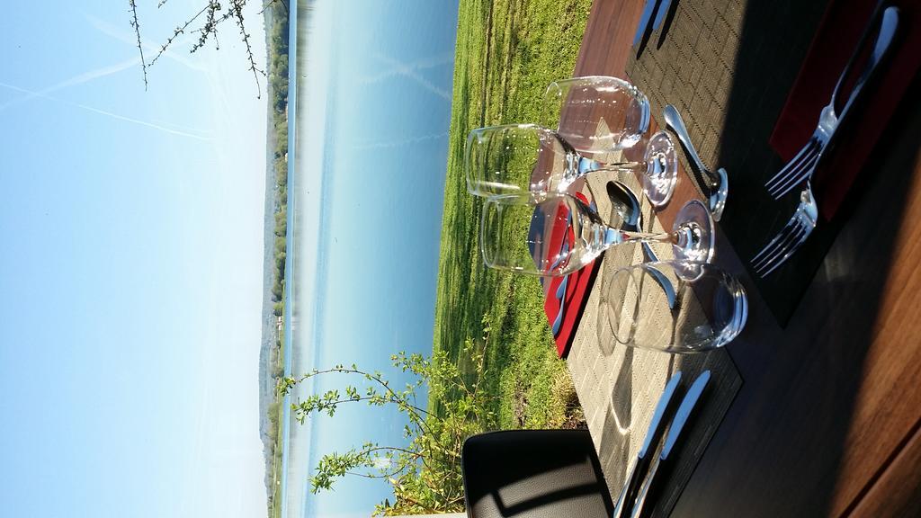 Eden Park Hotel Restaurant Пон-л'Эвек Экстерьер фото